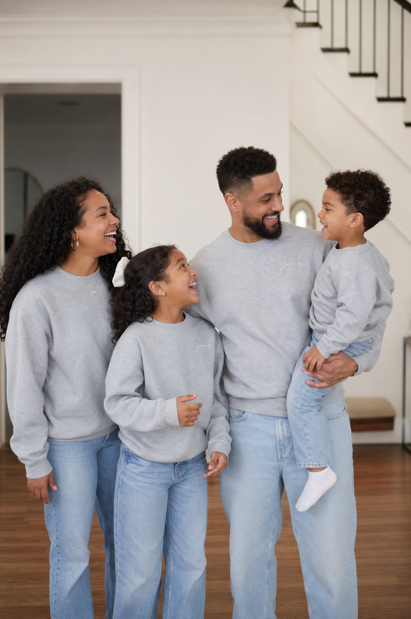 Famille Jemenfous — hoodies gris naturel